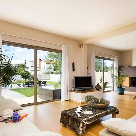 Sunny Summer House 4* Rovinj